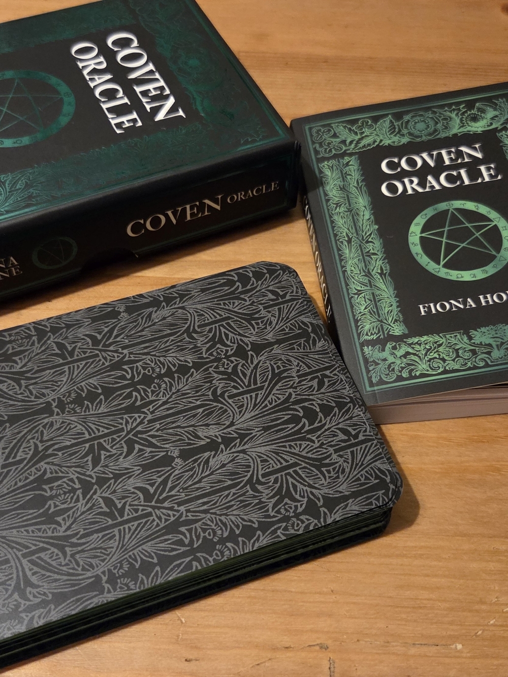 Coven Oracle - Oracle Cards - Picture 6 of 7